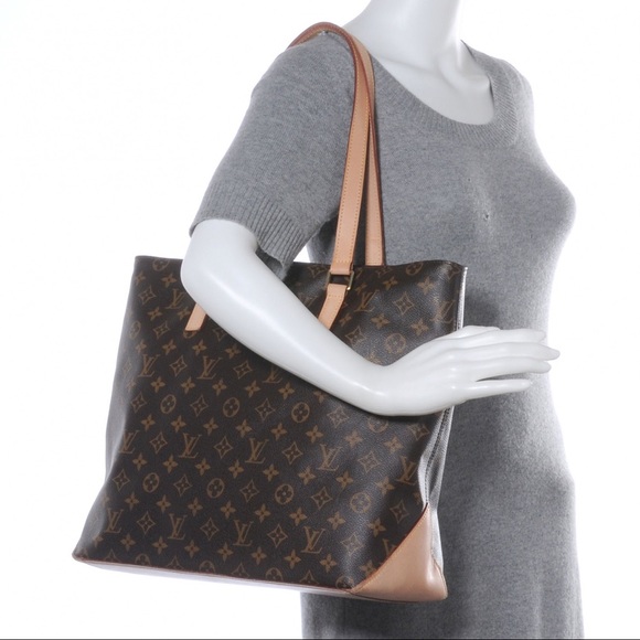 Louis Vuitton Handbags - 🌟LIKE NEW ‼️ Louis Vuitton cabas tote